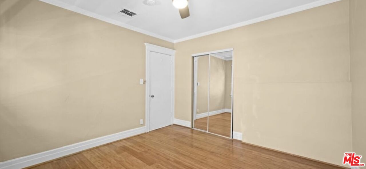 1149 N Poinsettia Pl