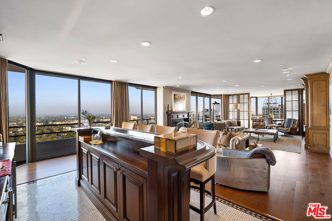 10601 Wilshire Blvd Unit: 1603