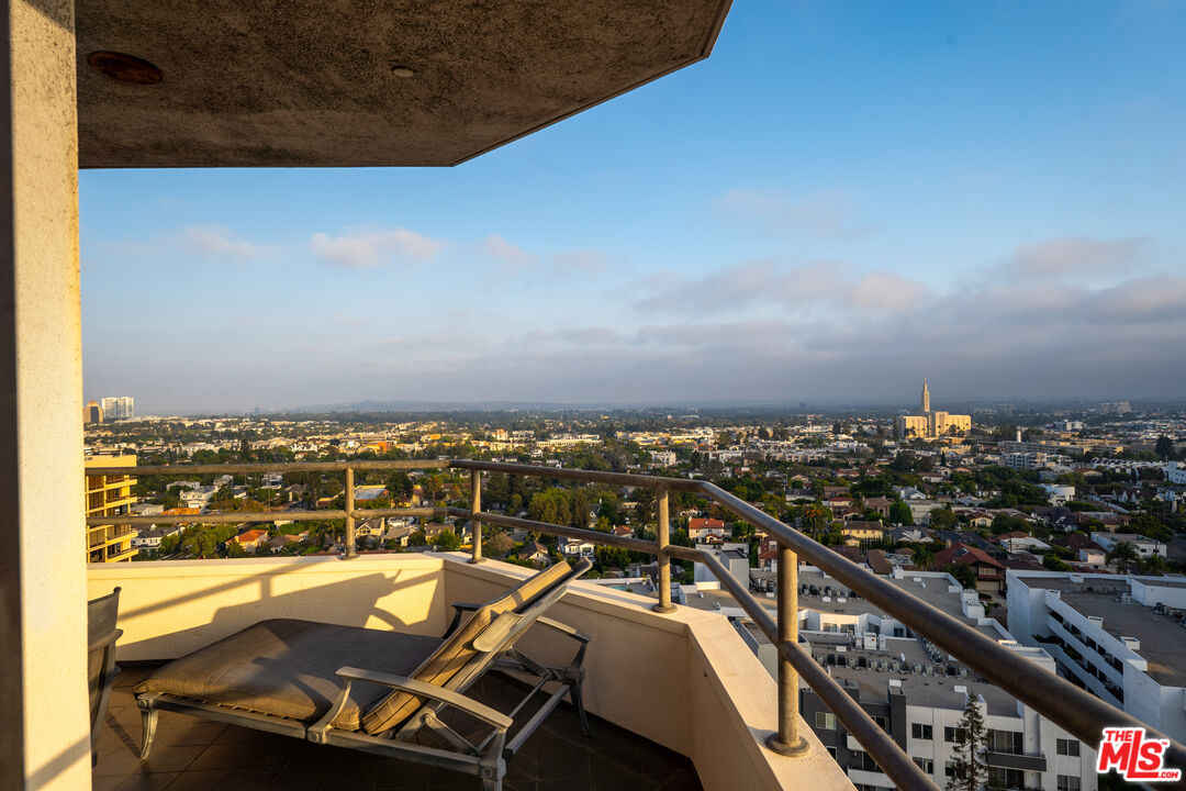 10601 Wilshire Blvd Unit: 1603