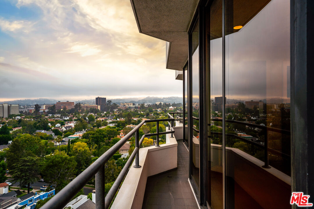 10601 Wilshire Blvd Unit: 1603