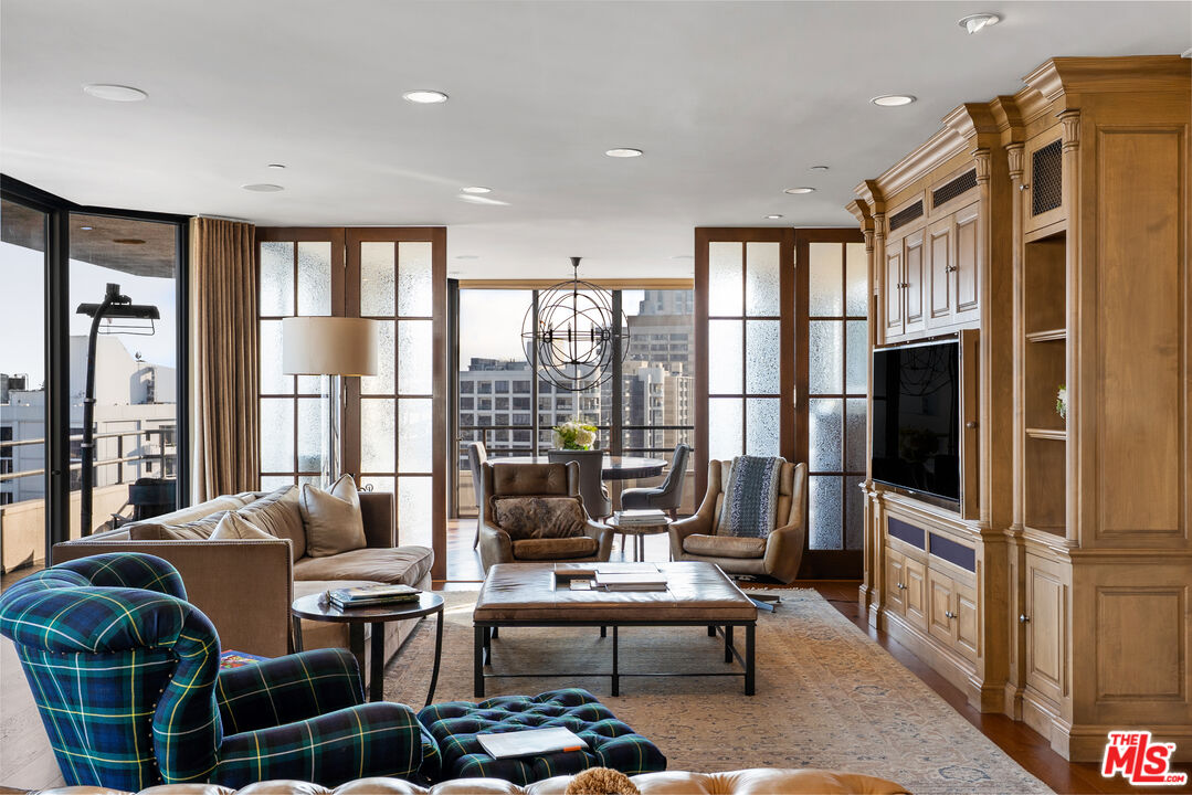 10601 Wilshire Blvd Unit: 1603