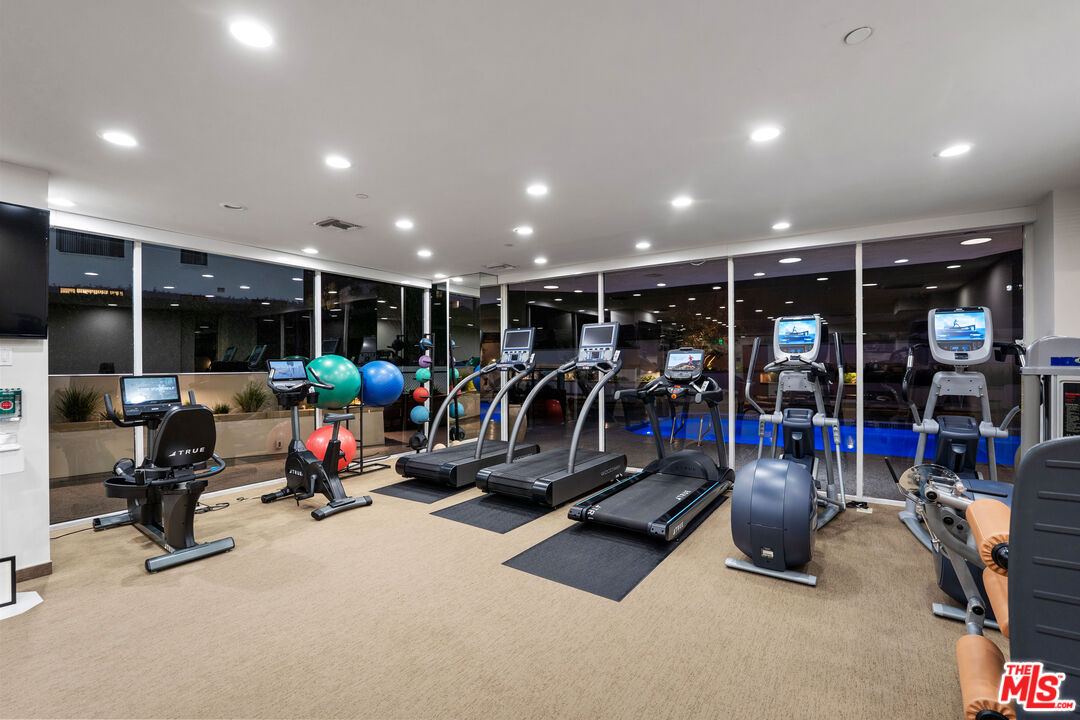10601 Wilshire Blvd Unit: 1603