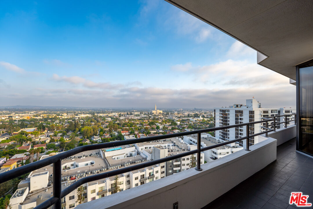 10601 Wilshire Blvd Unit: 1603