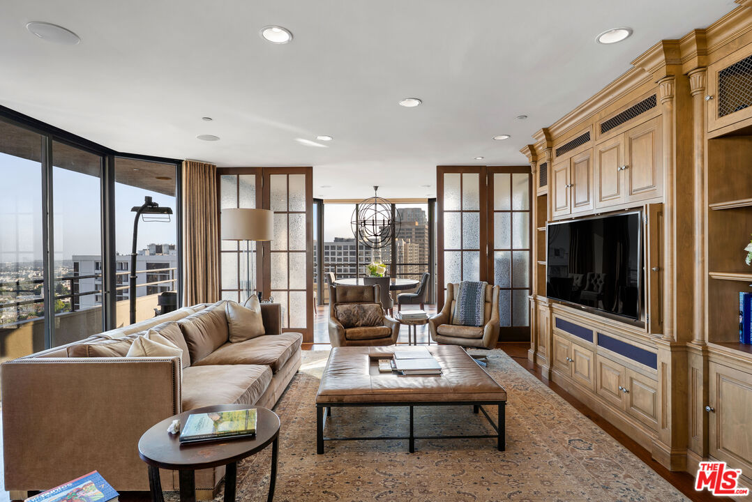 10601 Wilshire Blvd Unit: 1603