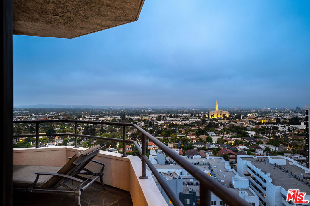 10601 Wilshire Blvd Unit: 1603