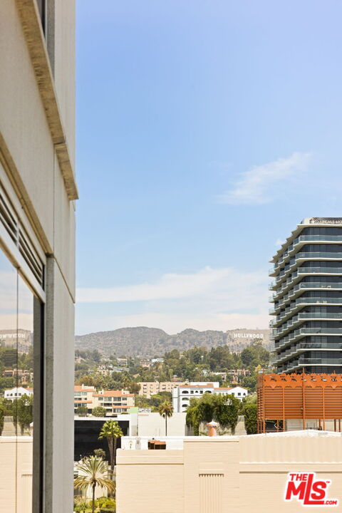 6250 Hollywood Blvd Unit: 8A