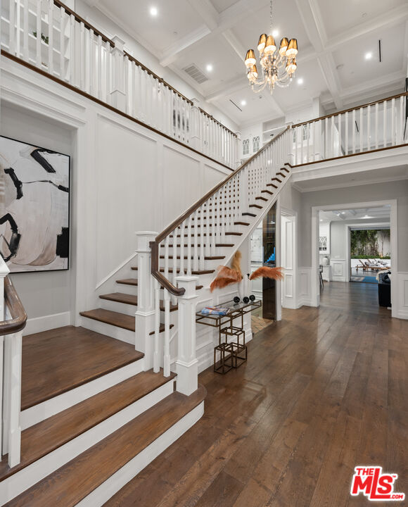 1836 Laurel Canyon Blvd