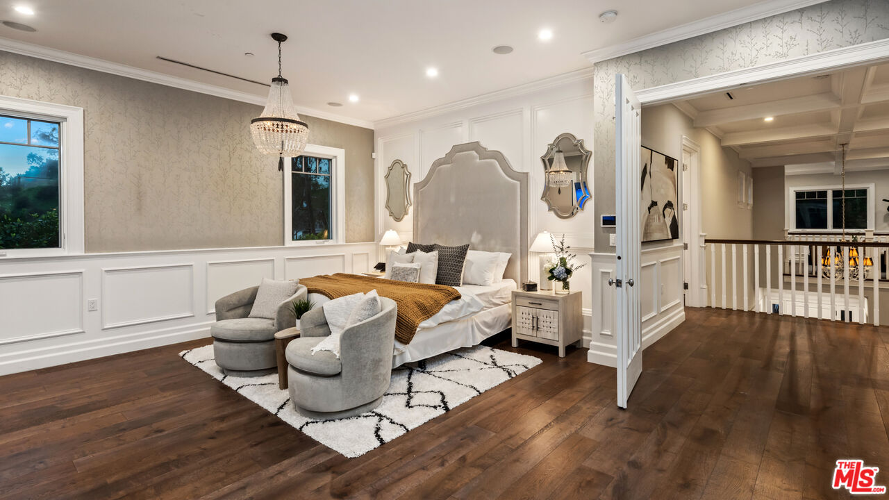 1836 Laurel Canyon Blvd