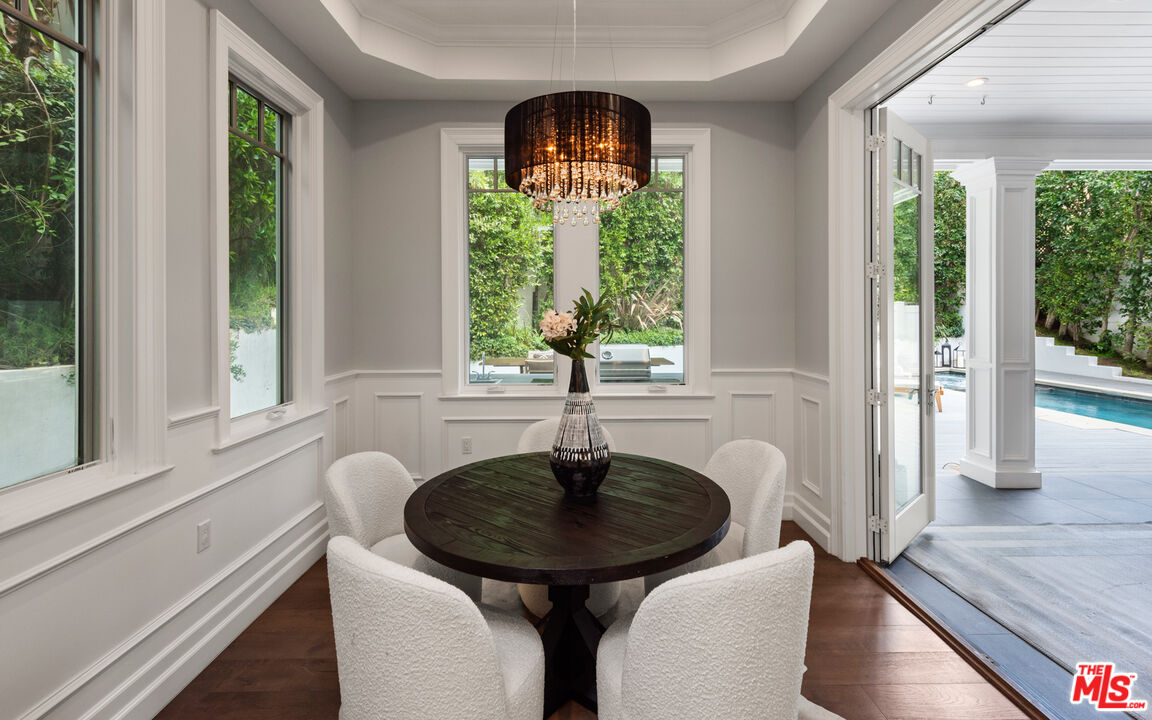 1836 Laurel Canyon Blvd