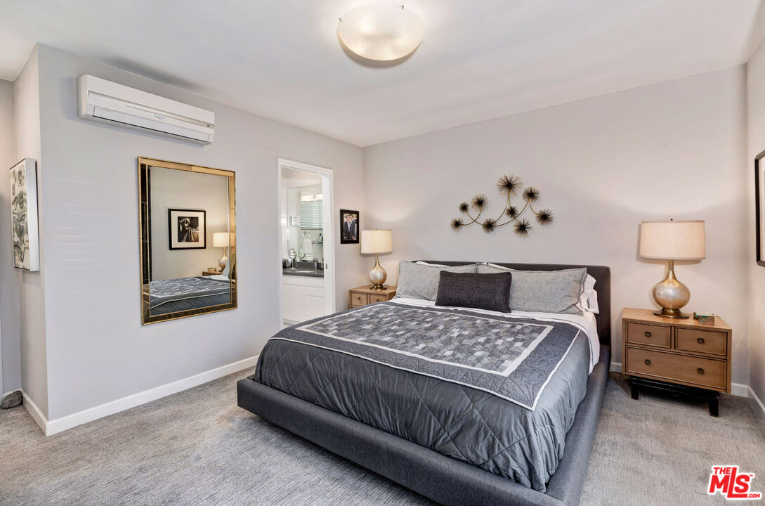 1035 N Sierra Bonita Ave