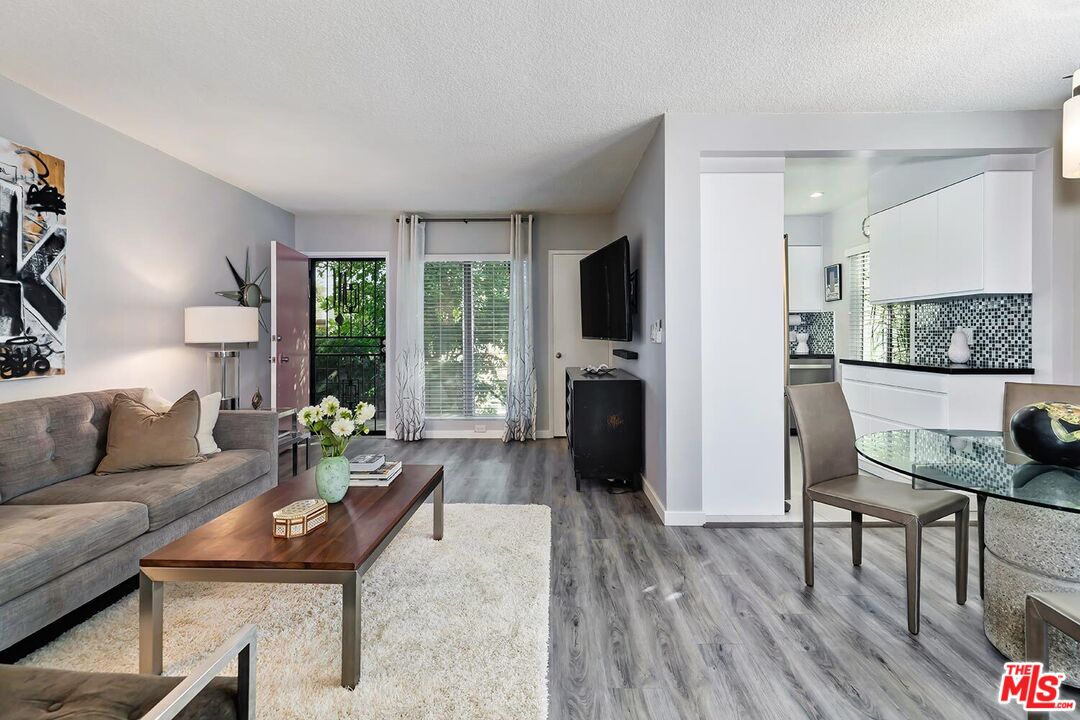 1035 N Sierra Bonita Ave