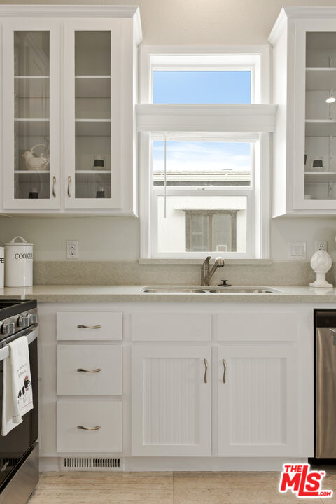 8250 Lankershim Blvd Unit: 192