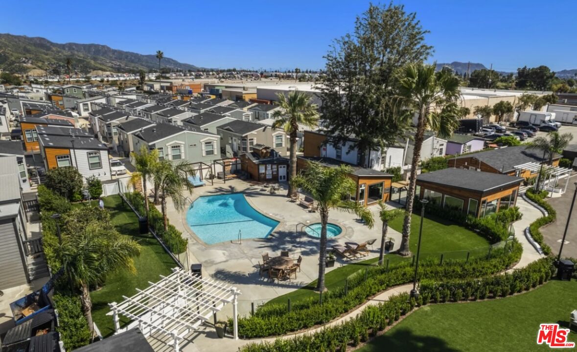 8250 Lankershim Blvd Unit: 192