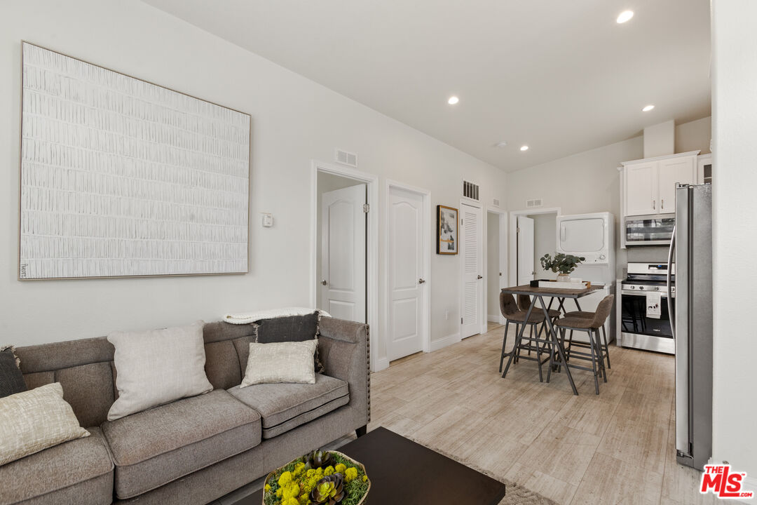 8250 Lankershim Blvd Unit: 192