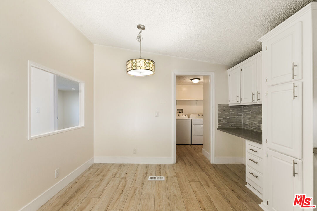 8250 Lankershim Blvd Unit: 198