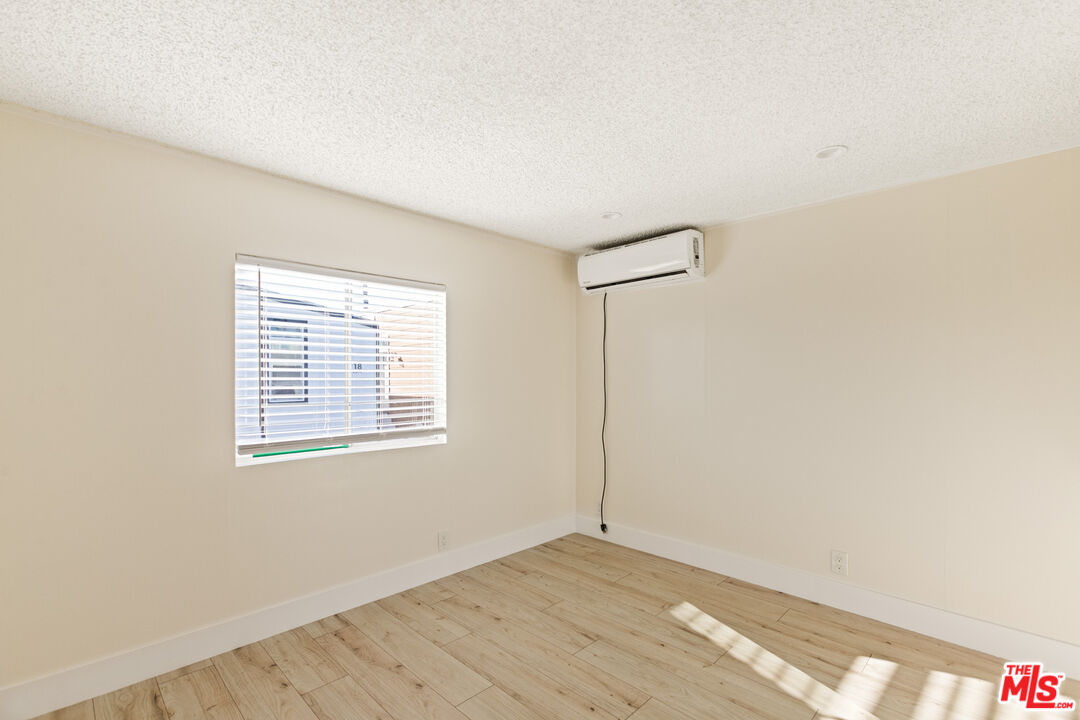 8250 Lankershim Blvd Unit: 198