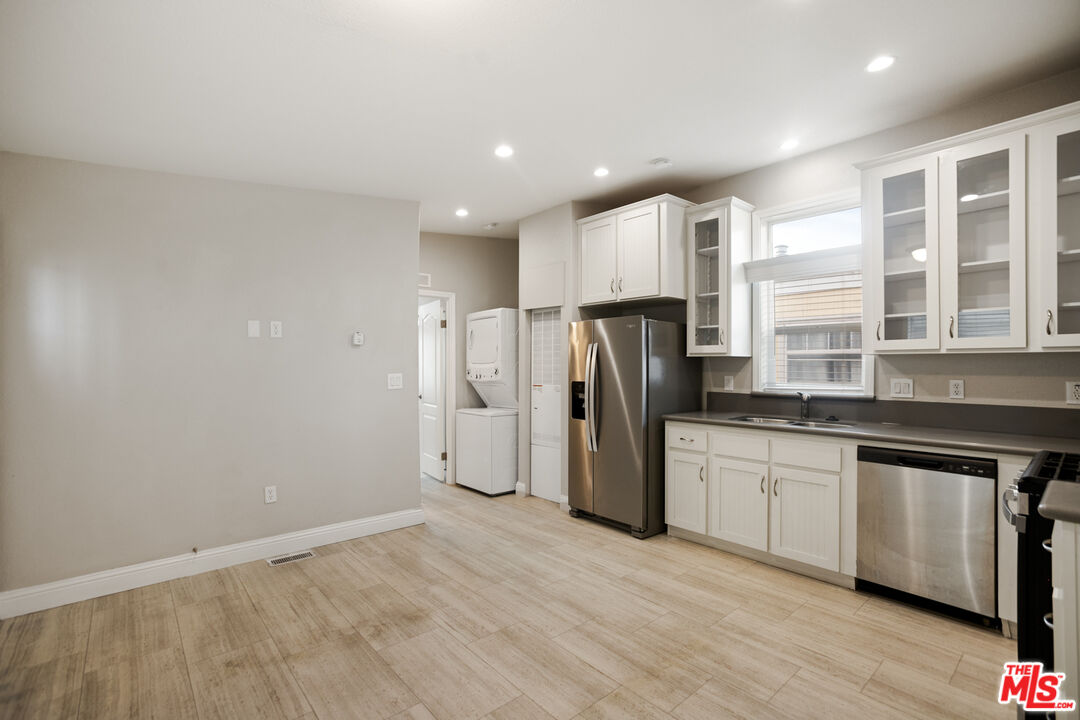 8250 Lankershim Blvd Unit: 126