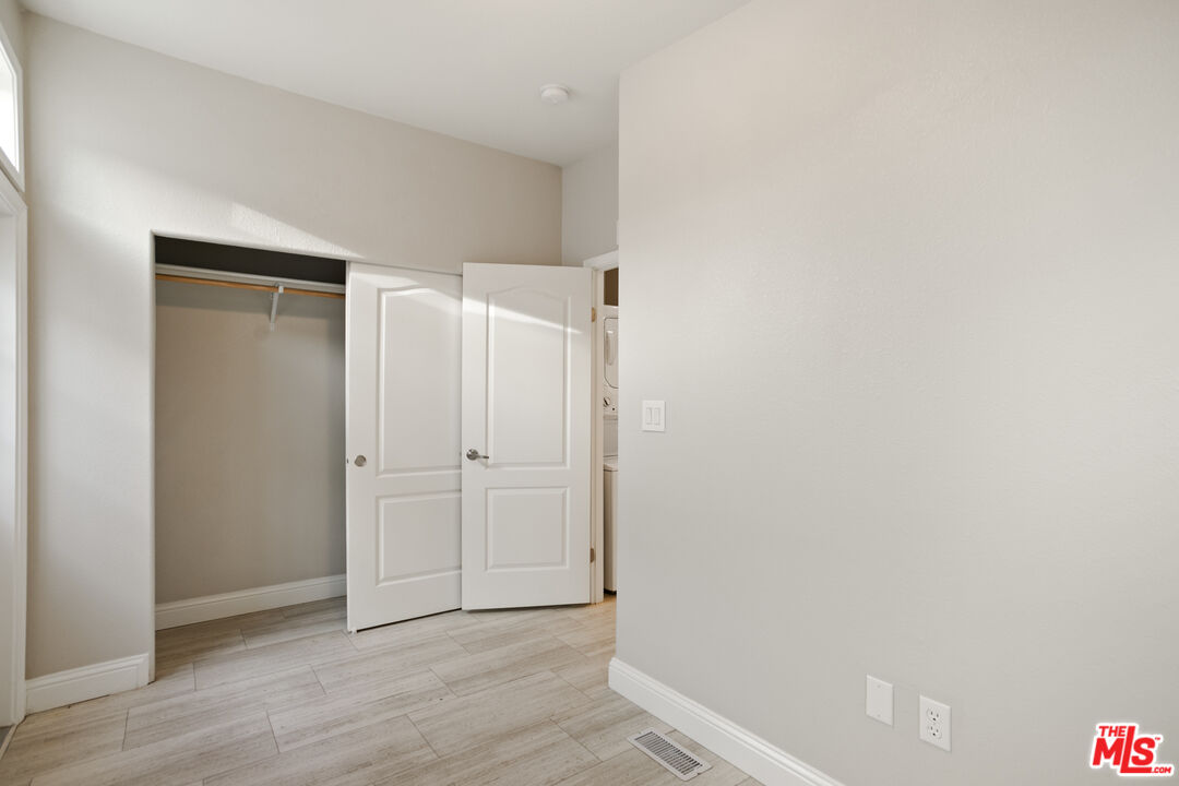 8250 Lankershim Blvd Unit: 126