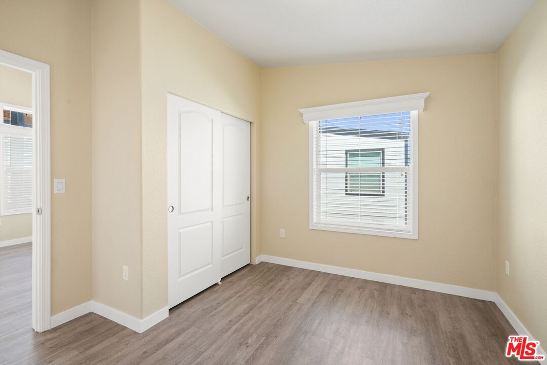 8250 Lankershim Blvd Unit: 73