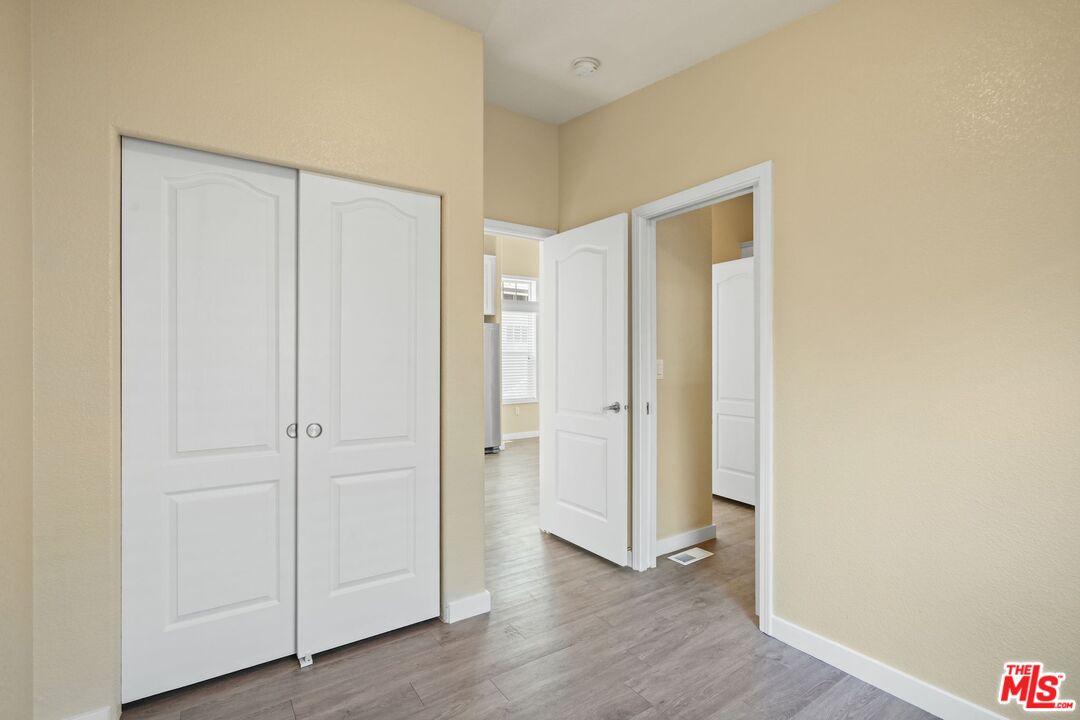 8250 Lankershim Blvd Unit: 73