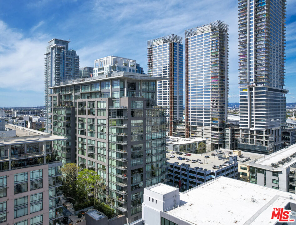 1100 S Hope St Unit: 1506