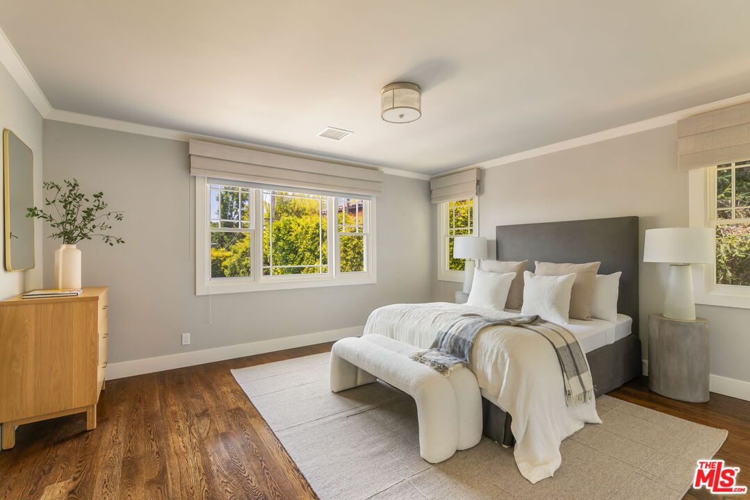 12321 20th Helena Dr