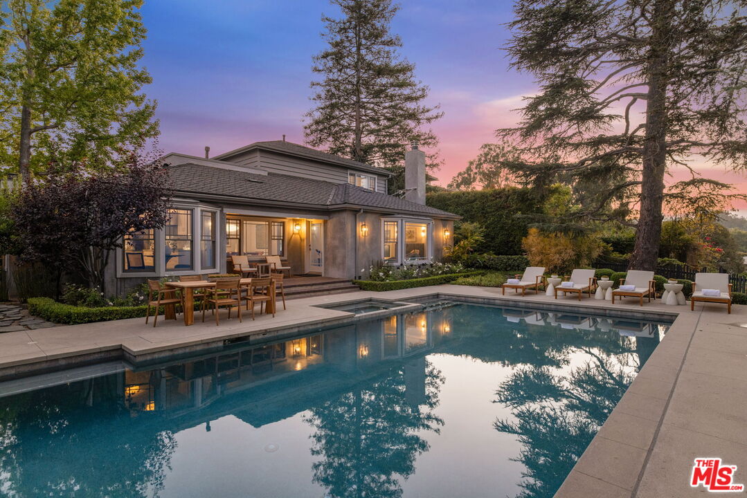 12321 20th Helena Dr