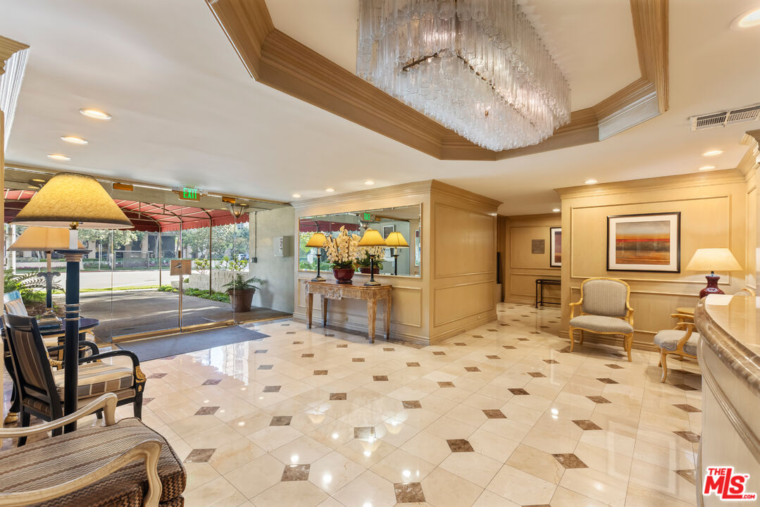 10751 Wilshire Blvd Unit: 1009