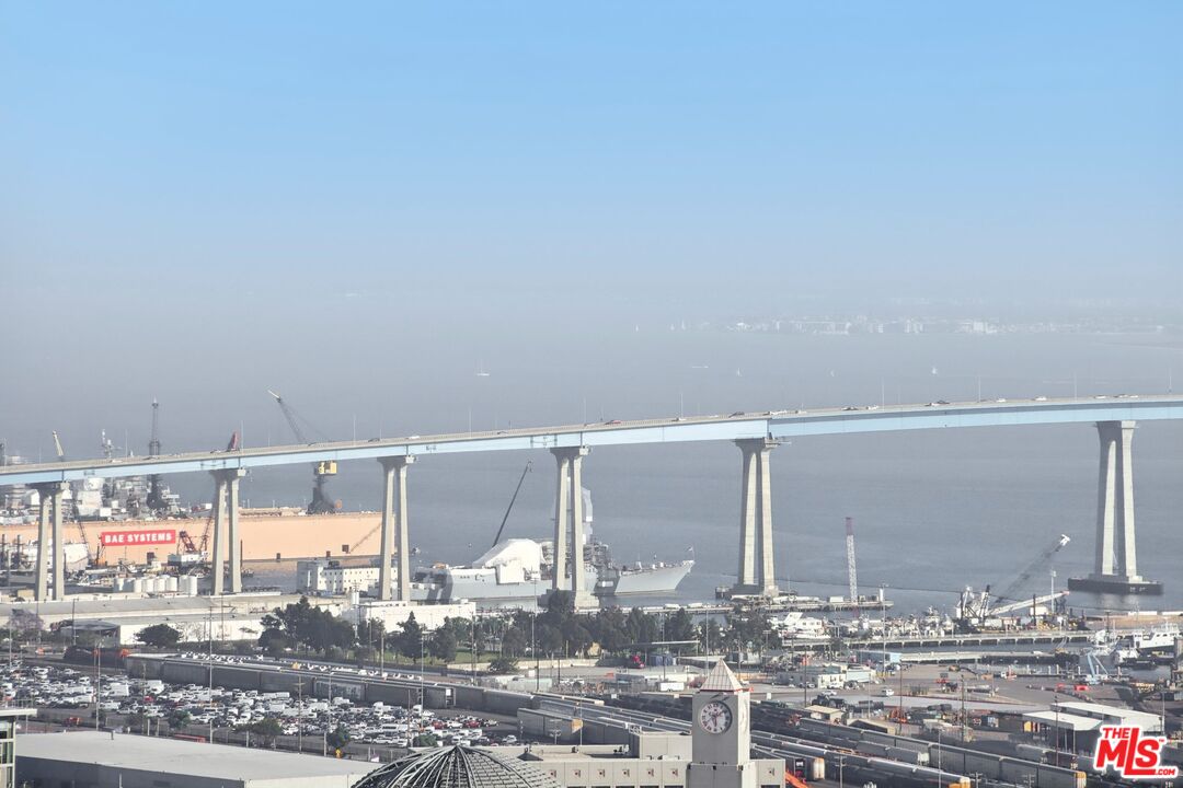 800 Broadway Unit: PH 2