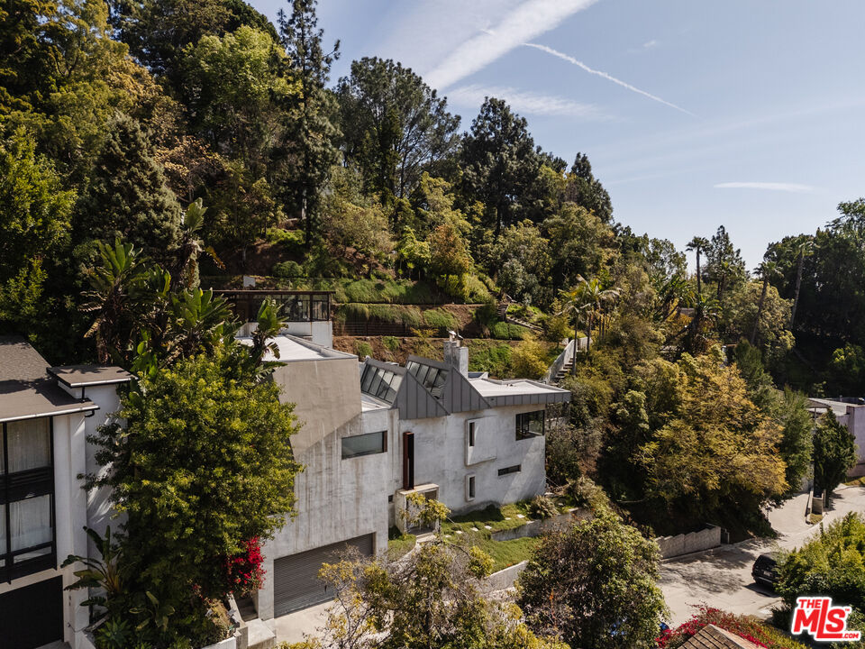 7017 Senalda Rd