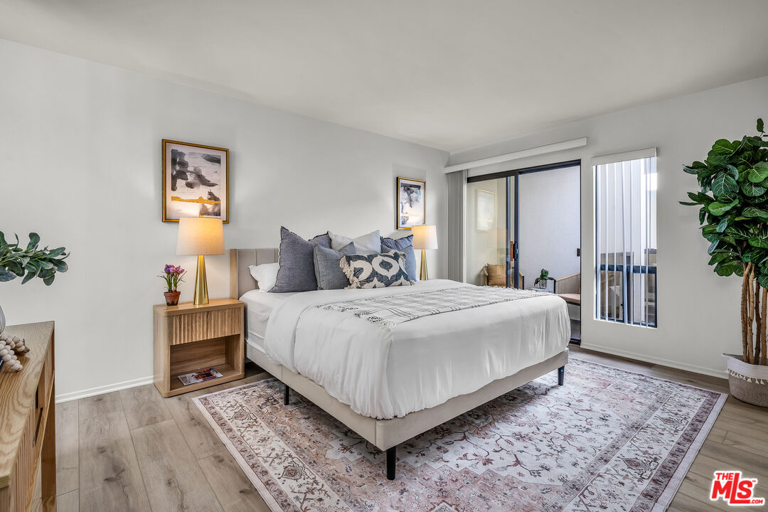 833 Ocean Ave Unit: 301