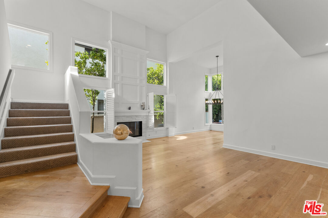 4370 Park Monte Nord