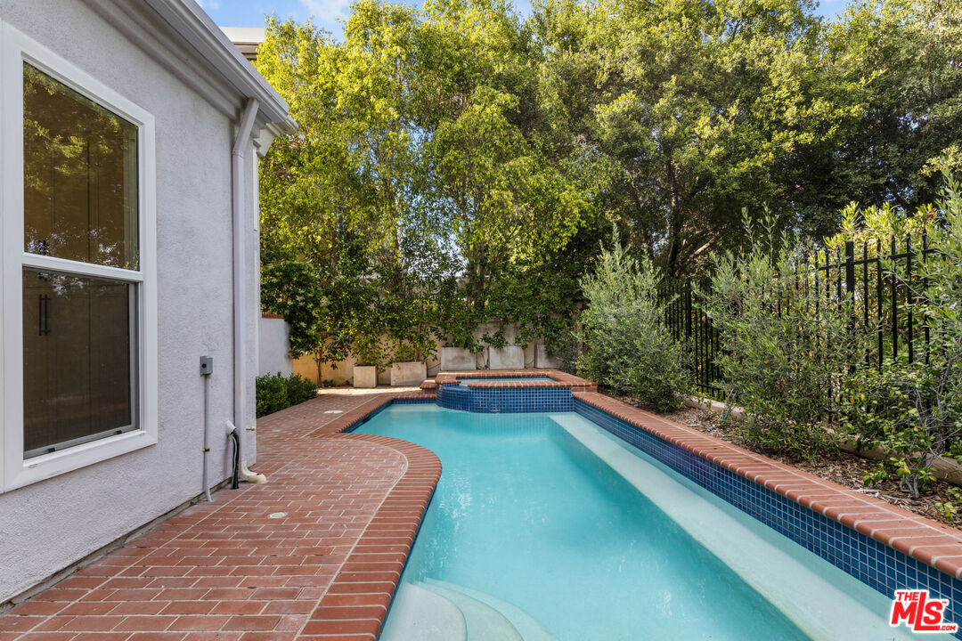 4370 Park Monte Nord