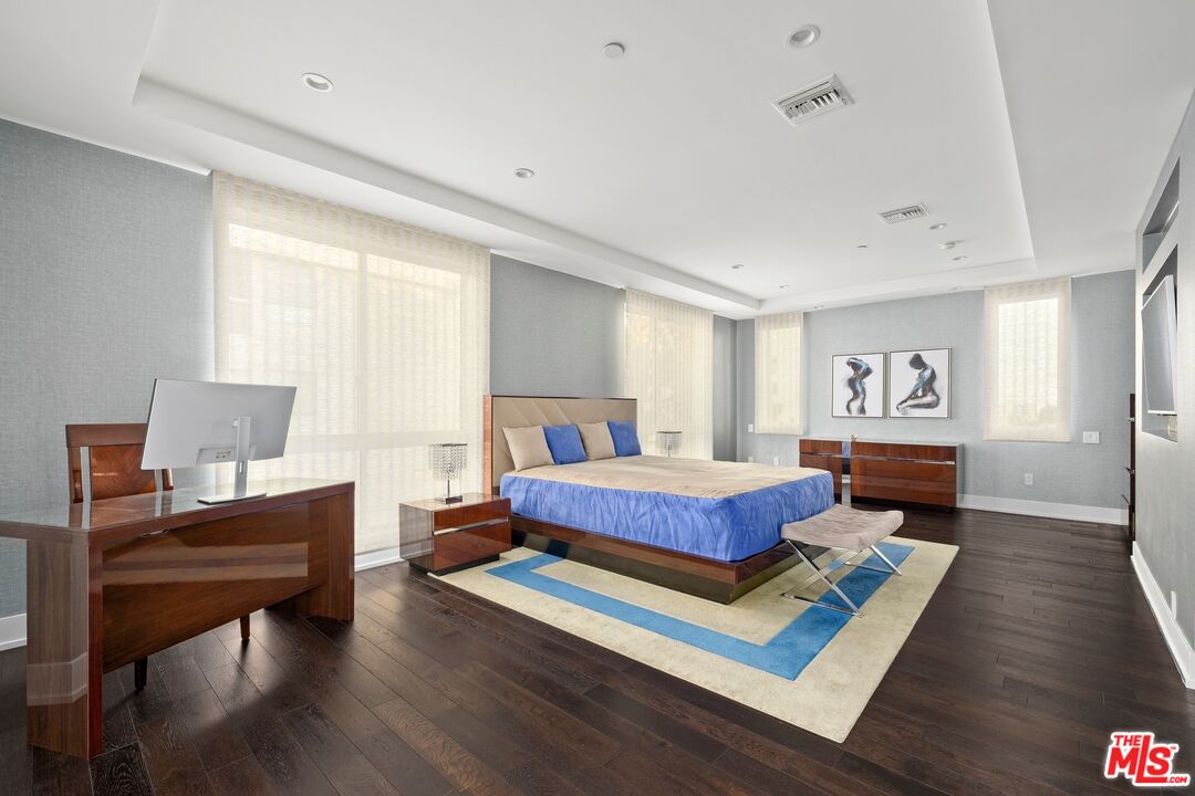 450 N Palm Dr Unit: 507