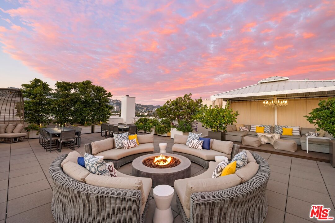 450 N Palm Dr Unit: 507