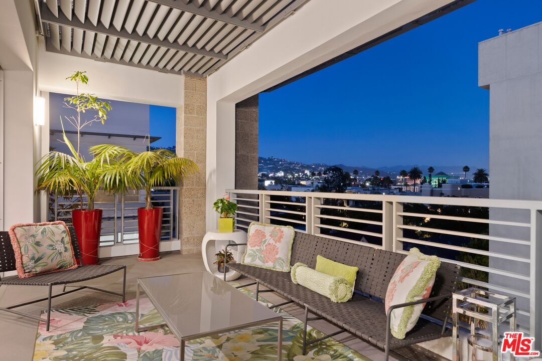 450 N Palm Dr Unit: 507