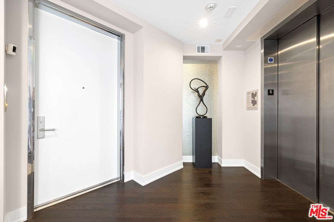 450 N Palm Dr Unit: 507