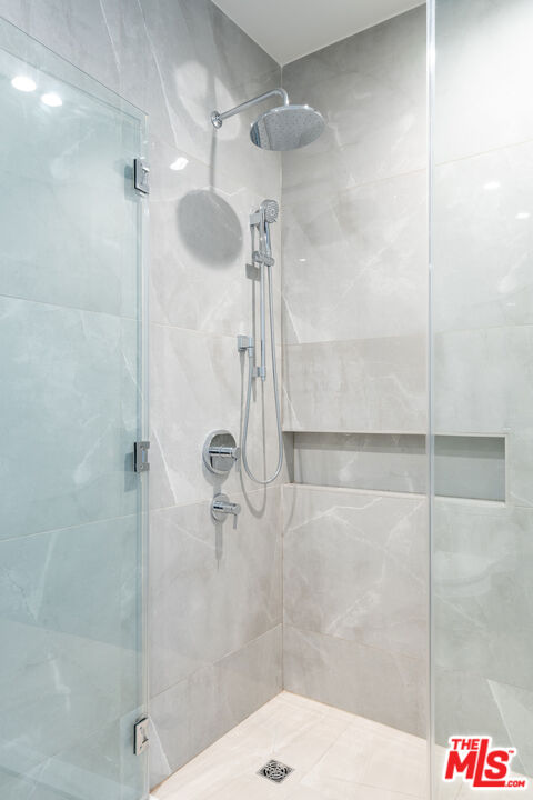 1201 S Hope St Unit: PH 1