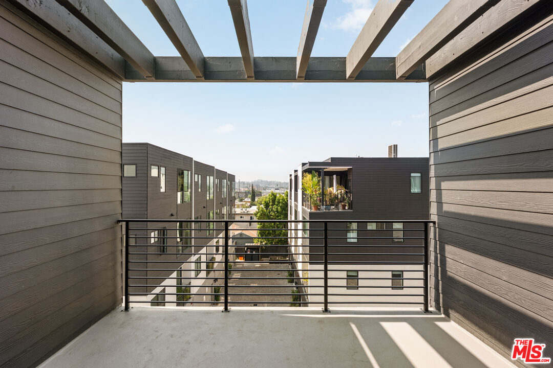 3419 N Fletcher Drive