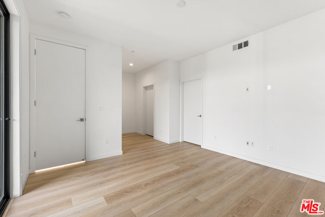 3419 N Fletcher Drive