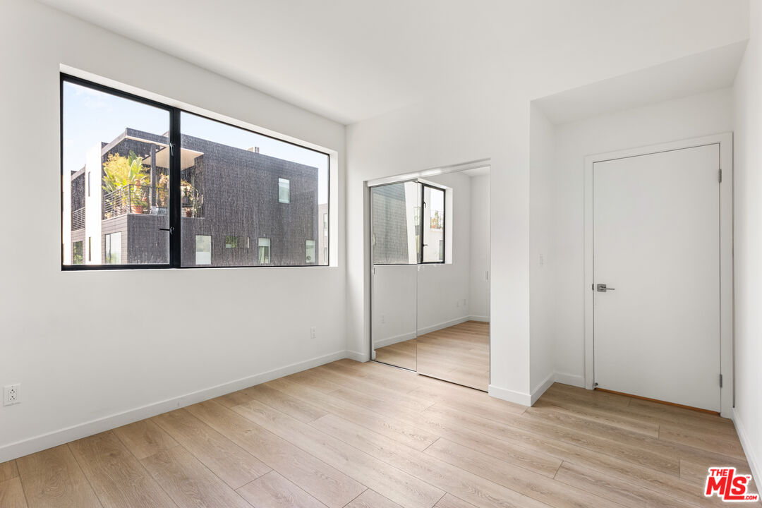 3419 N Fletcher Drive