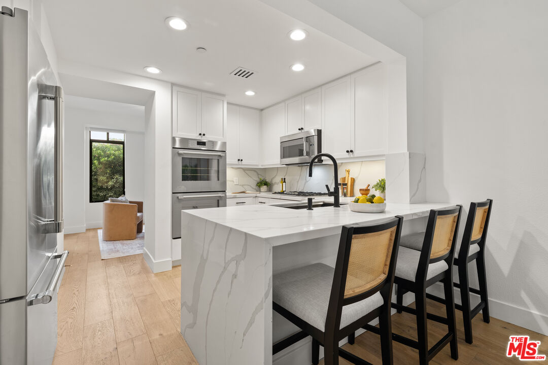 5625 Crescent Park Unit: 114