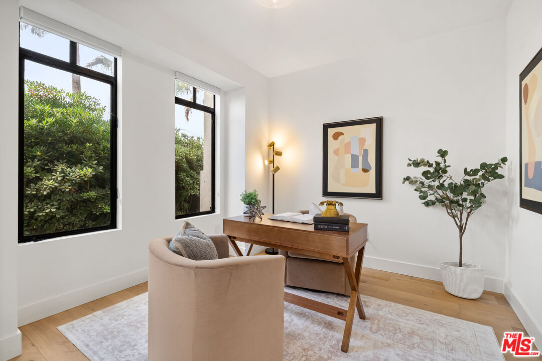 5625 Crescent Park Unit: 114