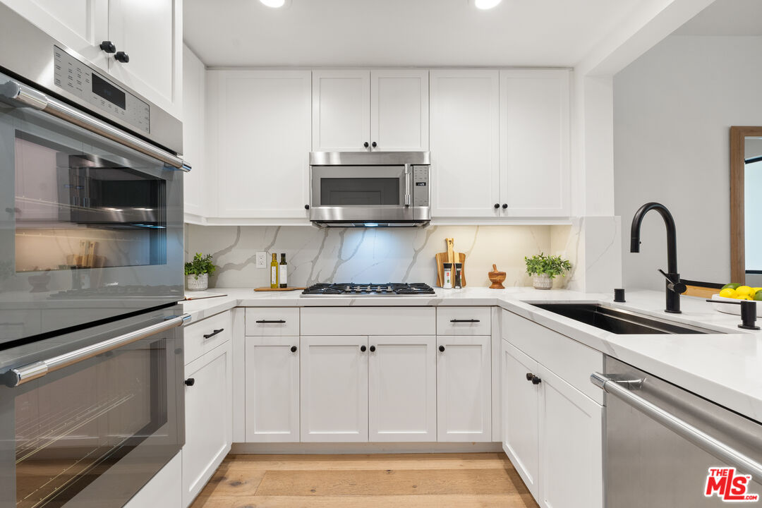 5625 Crescent Park Unit: 114