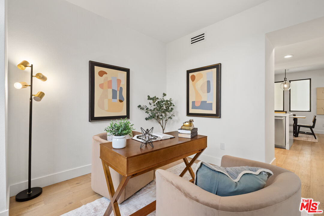 5625 Crescent Park Unit: 114