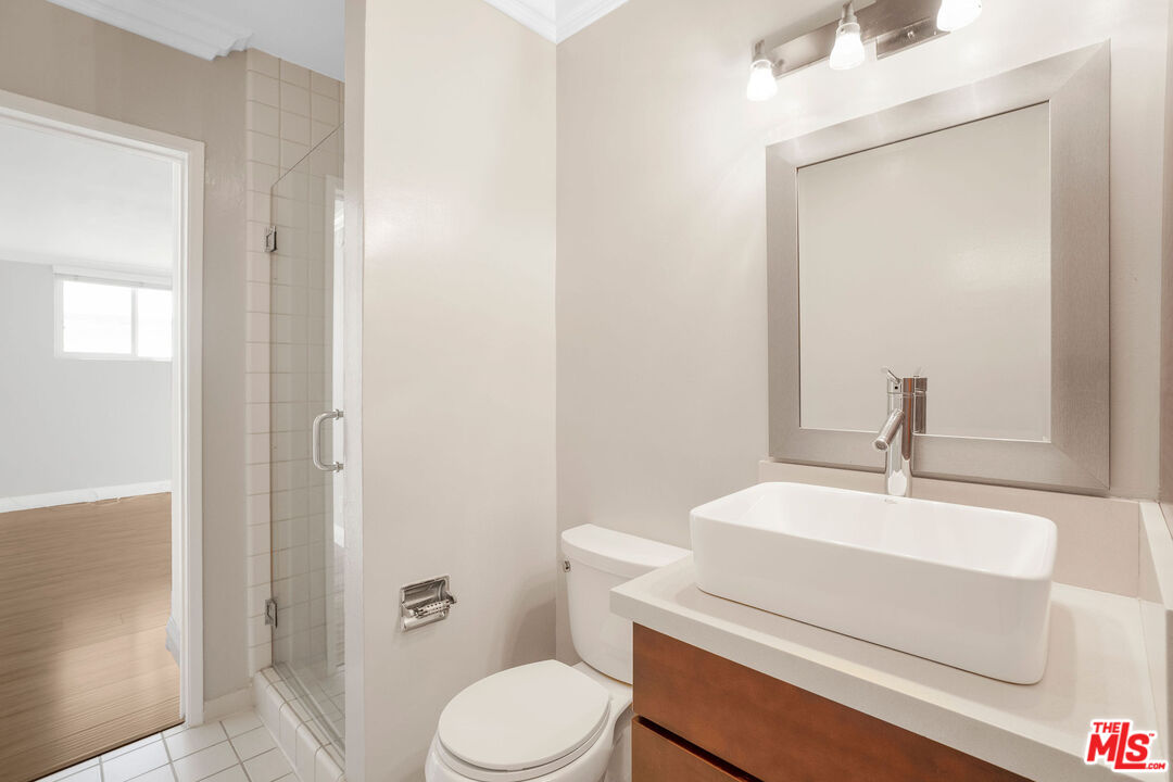 248 S Doheny Dr Unit: 3