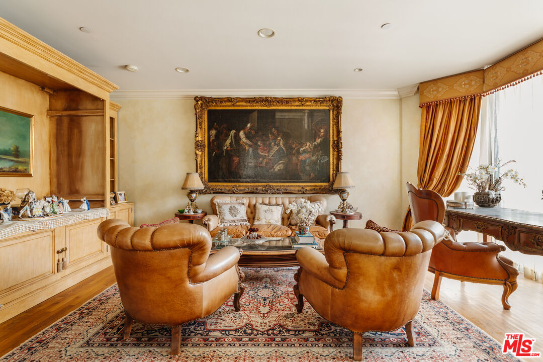 10601 Wilshire Blvd Unit: 303