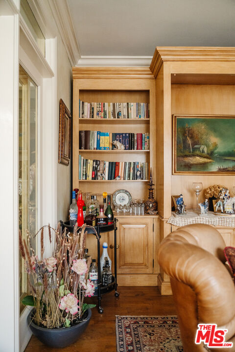 10601 Wilshire Blvd Unit: 303