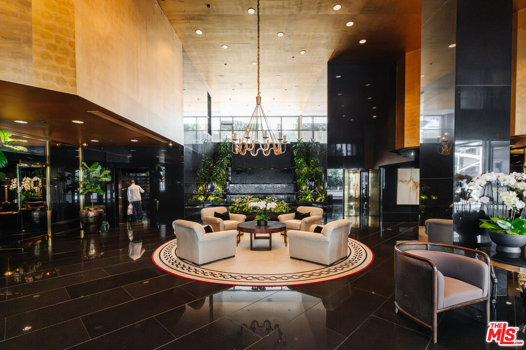 10601 Wilshire Blvd Unit: 303