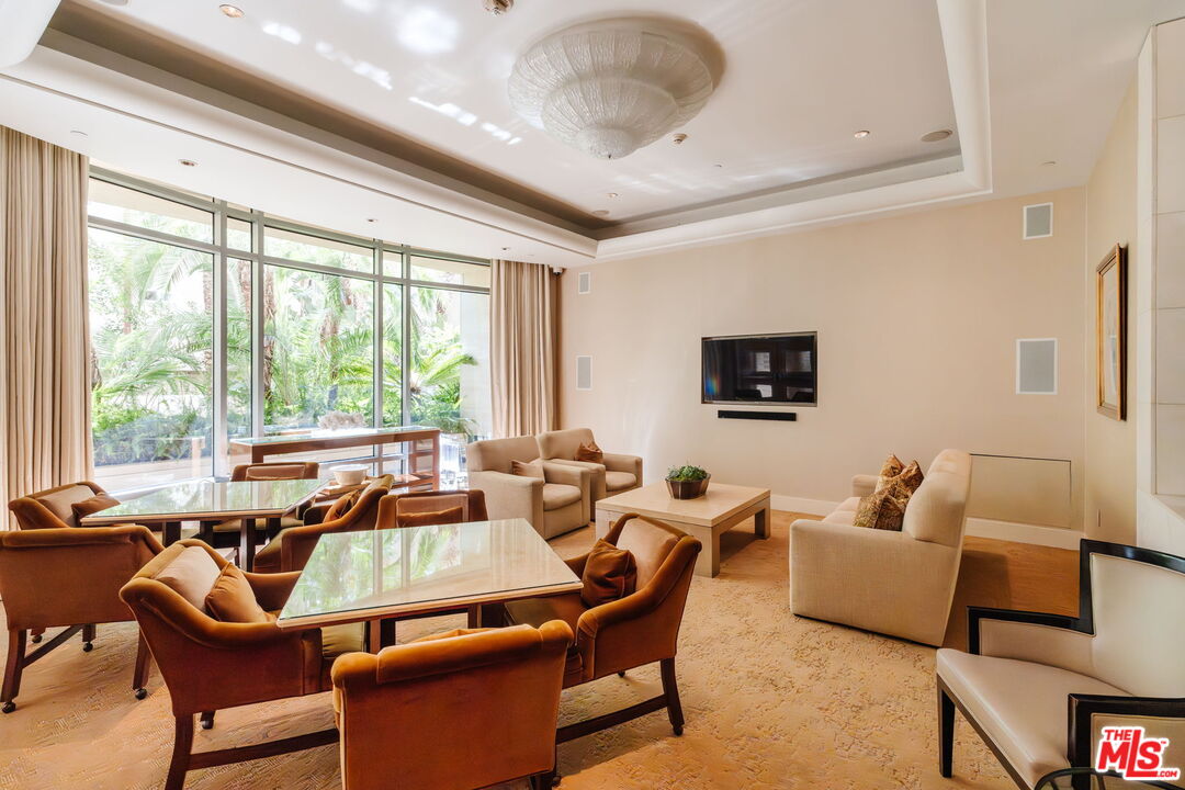 10800 Wilshire Blvd Unit: 502